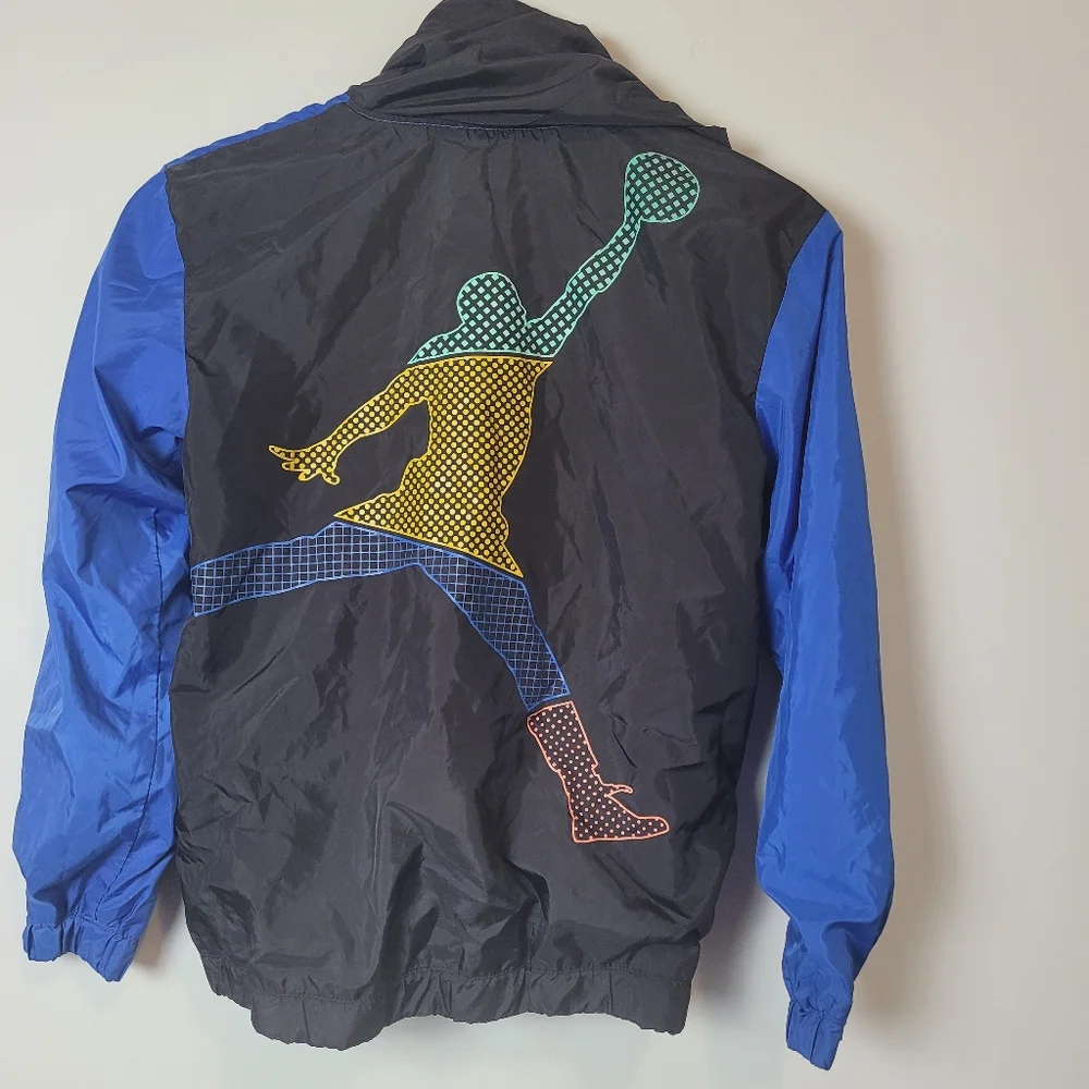Michael Jordan  Boys Size Medium Lightweight Zip-Up Jacket Blue Black